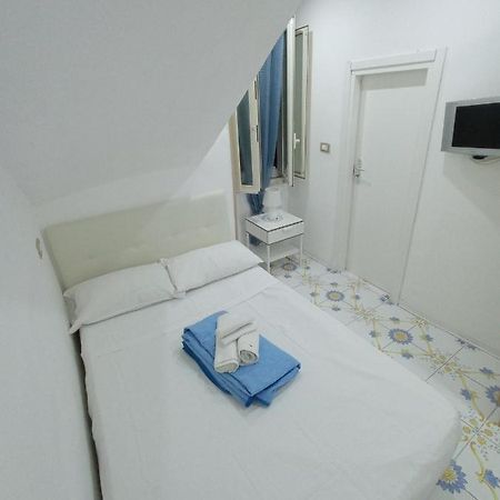 나폴리 Seaside Lungomare Flat 아파트 외부 사진