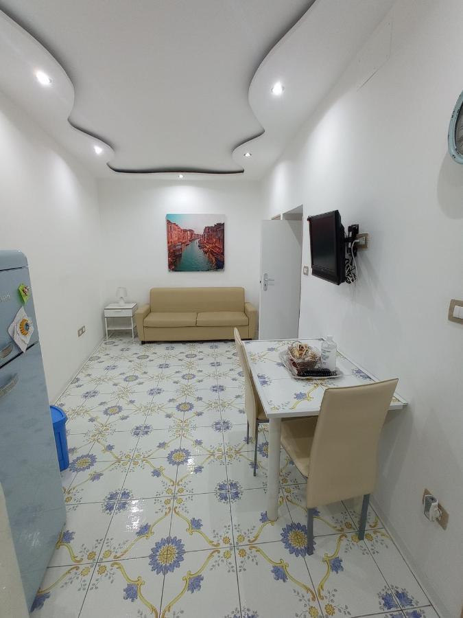 나폴리 Seaside Lungomare Flat 아파트 외부 사진