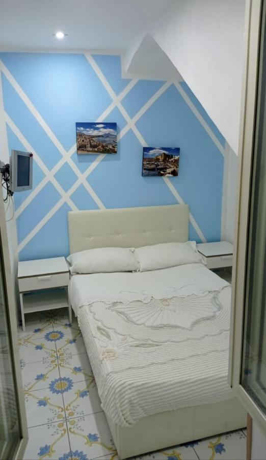 나폴리 Seaside Lungomare Flat 아파트 외부 사진